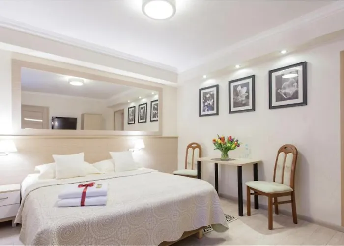 Villa Anna - Noclegi Rooms - FREE parking, taras, 1500m do Starówki Gdańsk